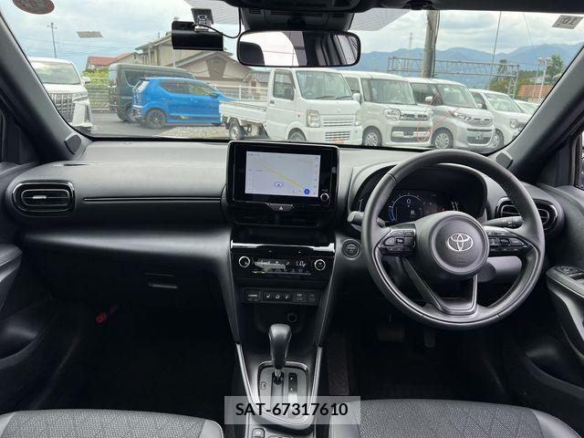 Toyota YARIS CROSS 2025-10 7880781-6