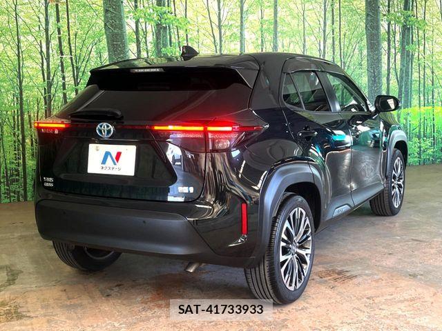 Toyota YARIS CROSS 2023-02 7903696-12