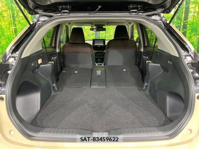 Toyota YARIS CROSS 2022-06 7903697-9