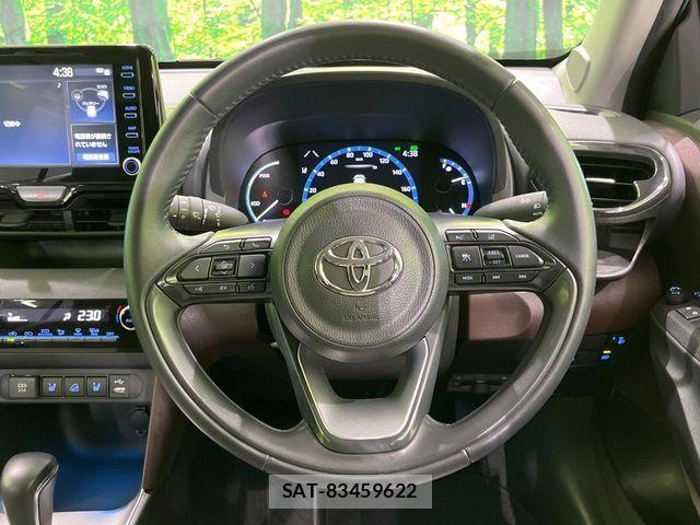 Toyota YARIS CROSS 2022-06 7903697-10