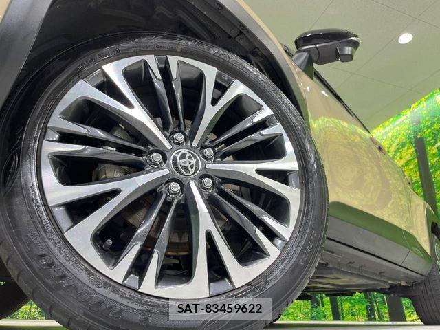 Toyota YARIS CROSS 2022-06 7903697-12