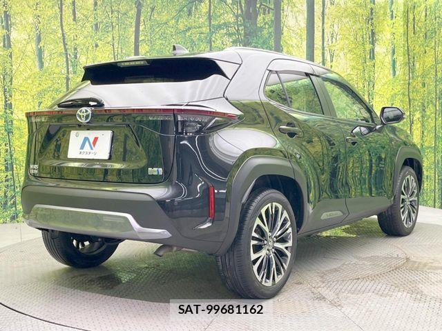 Toyota YARIS CROSS 2024-01 7964556-16