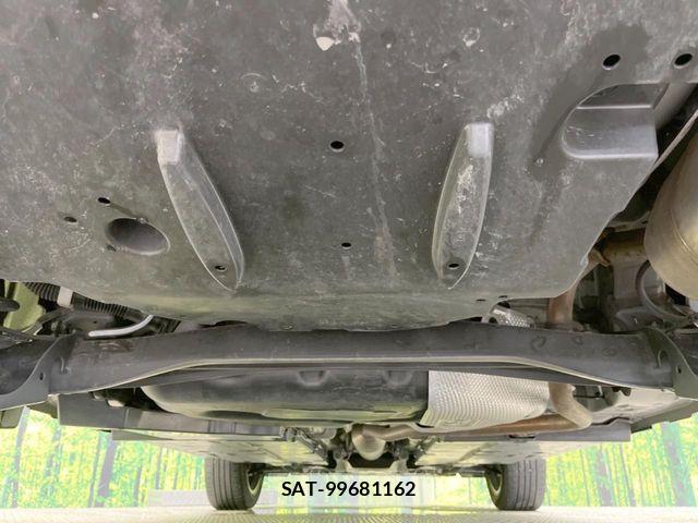 Toyota YARIS CROSS 2024-01 7964556-18