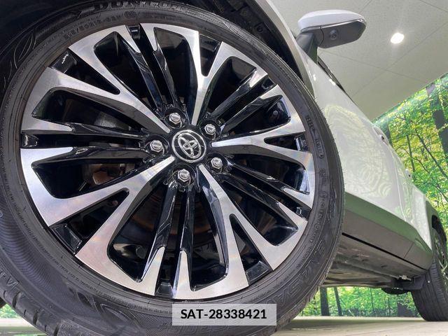 Toyota YARIS CROSS 2024-02 7964553-12