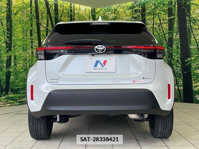 Toyota YARIS CROSS 2024-02 7964553-14