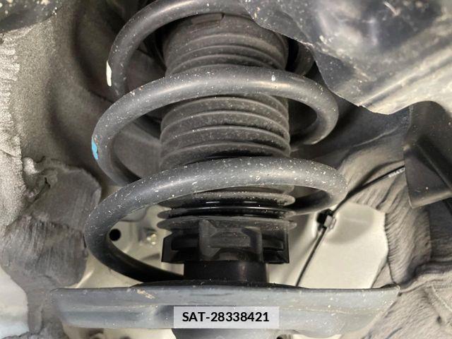 Toyota YARIS CROSS 2024-02 7964553-19