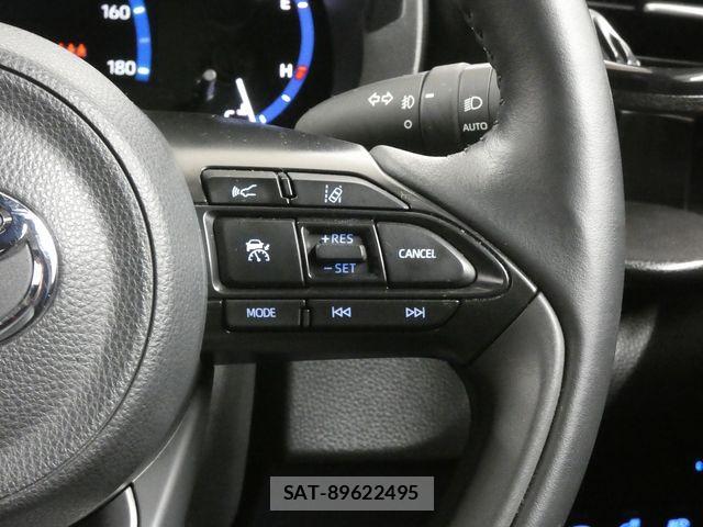 Toyota YARIS CROSS 2023-11 7964554-12