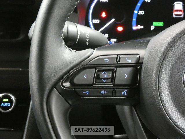 Toyota YARIS CROSS 2023-11 7964554-13