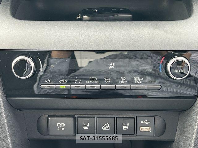 Toyota YARIS CROSS 2021-02 7981702-11