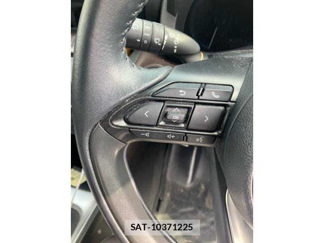Toyota YARIS CROSS 2021-03 7981703-20