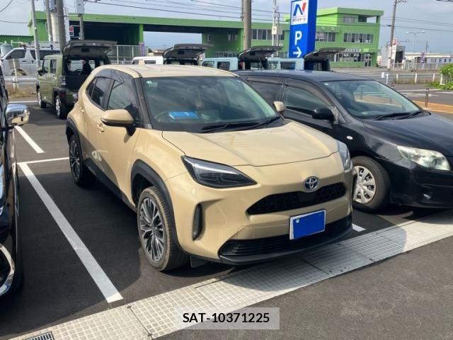 Toyota YARIS CROSS 2021-03 7981703-2