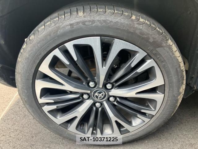 Toyota YARIS CROSS 2021-03 7981703-7