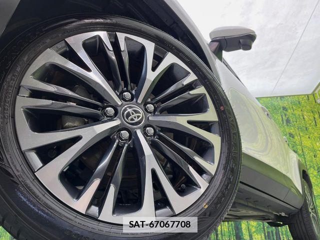 Toyota YARIS CROSS 2022-01 7981701-12