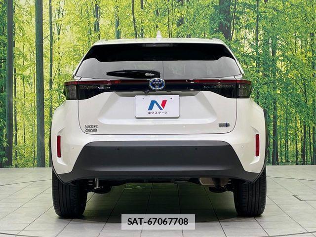 Toyota YARIS CROSS 2022-01 7981701-14