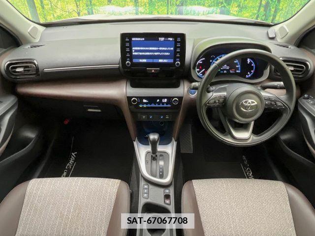 Toyota YARIS CROSS 2022-01 7981701-1