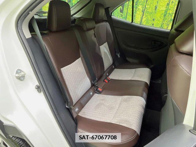 Toyota YARIS CROSS 2022-01 7981701-8