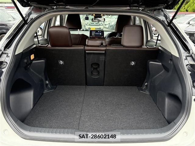 Toyota YARIS CROSS 2021-12 7981700-15
