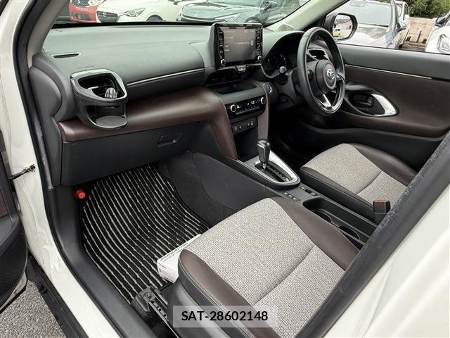 Toyota YARIS CROSS 2021-12 7981700-22