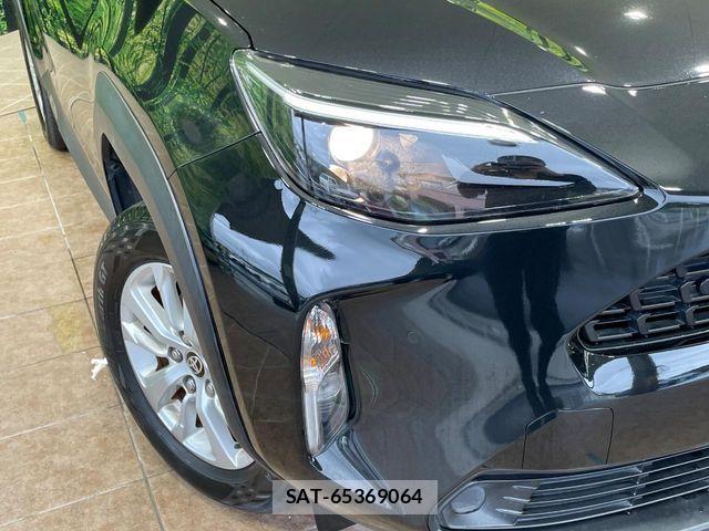 Toyota YARIS CROSS 2022-01 7981699-11