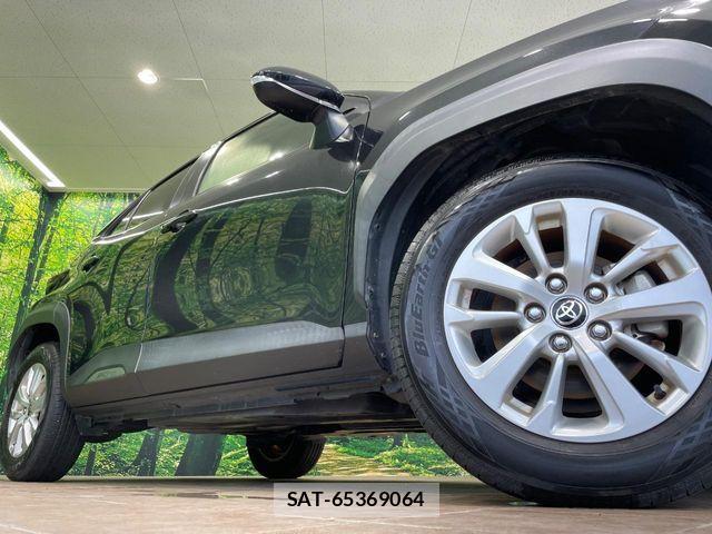 Toyota YARIS CROSS 2022-01 7981699-12