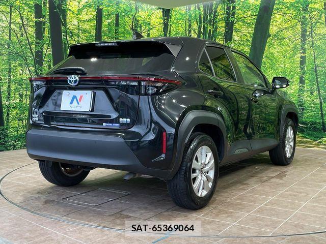 Toyota YARIS CROSS 2022-01 7981699-16