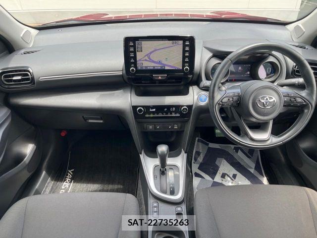 Toyota YARIS CROSS 2021-03 7981704-1