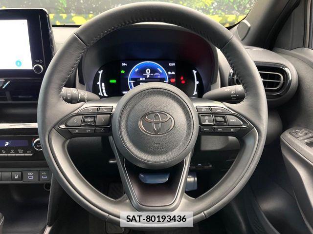 Toyota YARIS CROSS 2024-10 7981697-10