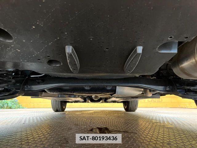 Toyota YARIS CROSS 2024-10 7981697-18