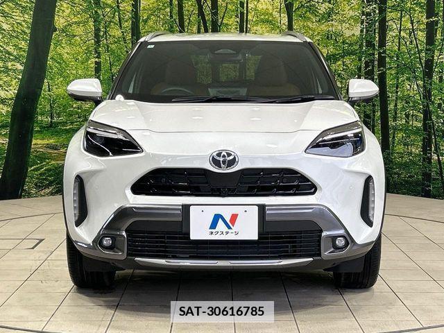 Toyota YARIS CROSS 2024-01 7981695-12