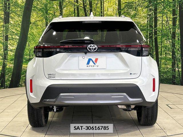 Toyota YARIS CROSS 2024-01 7981695-13