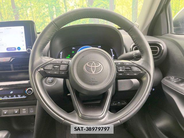 Toyota YARIS CROSS 2024-02 7981694-10