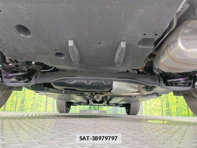 Toyota YARIS CROSS 2024-02 7981694-18