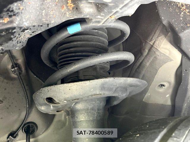 Toyota YARIS CROSS 2021-10 8039475-19