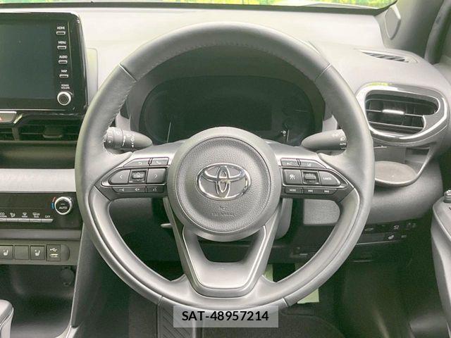 Toyota YARIS CROSS 2023-01 8039461-10