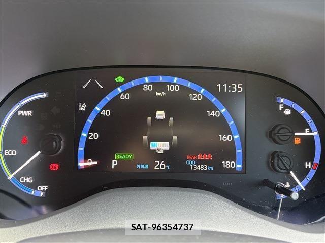 Toyota YARIS CROSS 2023-03 8039462-29