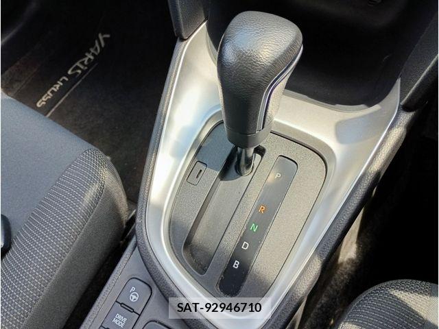 Toyota YARIS CROSS 2022-09 8039469-11