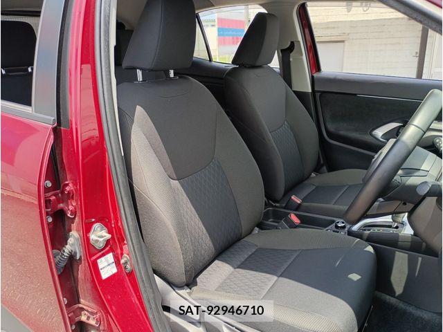 Toyota YARIS CROSS 2022-09 8039469-13