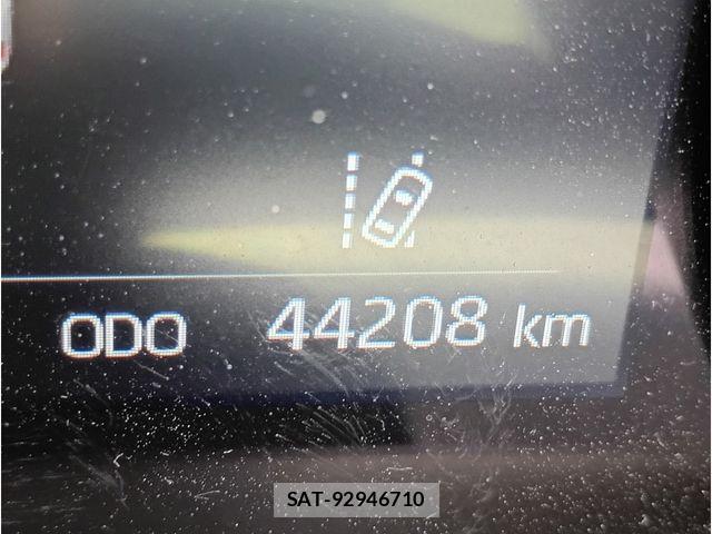 Toyota YARIS CROSS 2022-09 8039469-6