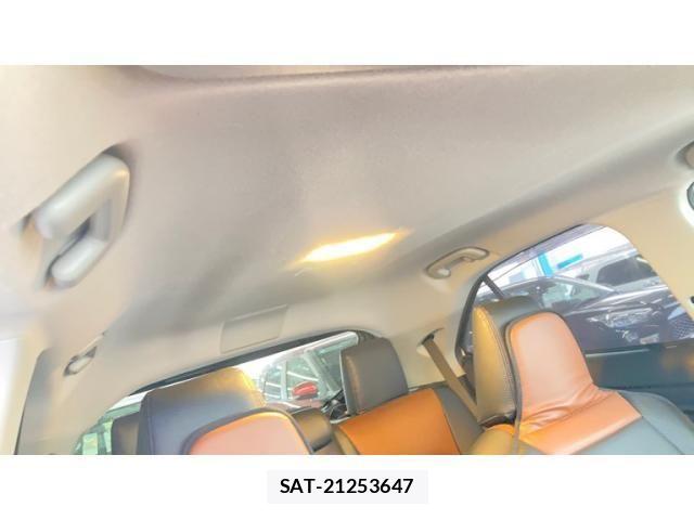 Toyota YARIS CROSS 2020-11 8039465-16