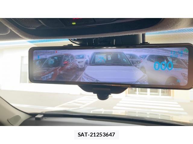 Toyota YARIS CROSS 2020-11 8039465-22