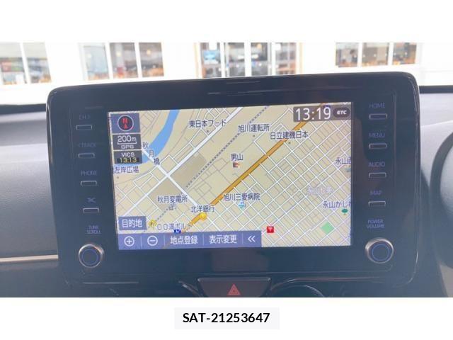 Toyota YARIS CROSS 2020-11 8039465-23