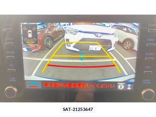 Toyota YARIS CROSS 2020-11 8039465-25