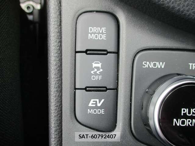 Toyota YARIS CROSS 2025-10 8039453-14