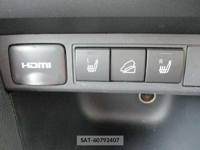 Toyota YARIS CROSS 2025-10 8039453-16