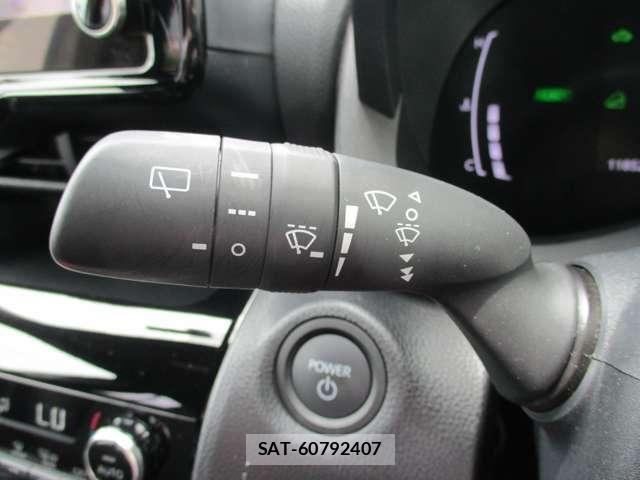 Toyota YARIS CROSS 2025-10 8039453-22