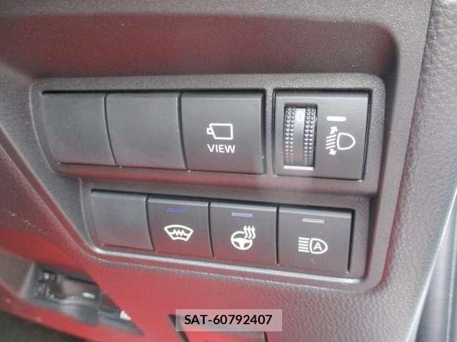 Toyota YARIS CROSS 2025-10 8039453-25