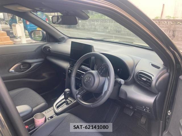 Toyota YARIS CROSS 2026-04 8039451-10
