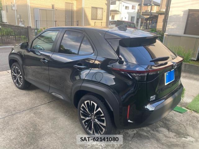 Toyota YARIS CROSS 2026-04 8039451-2