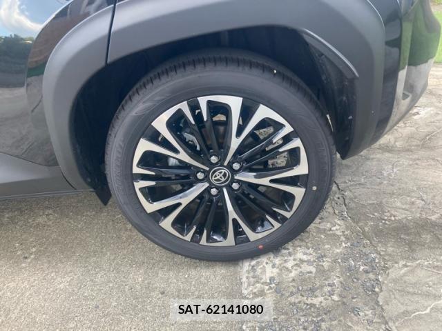 Toyota YARIS CROSS 2026-04 8039451-6