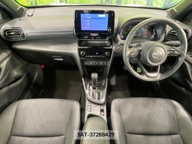 Toyota YARIS CROSS 2025-02 8039452-1